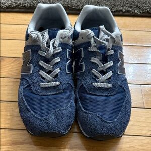 Mens New Balance  Blue Sneakers